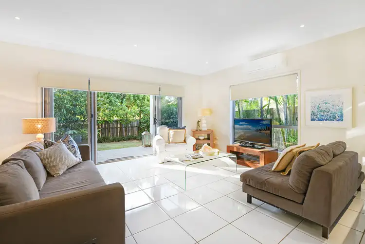 Sixth view of Homely semi-detached listing, 1/25 Melinda Street, Southport QLD 4215