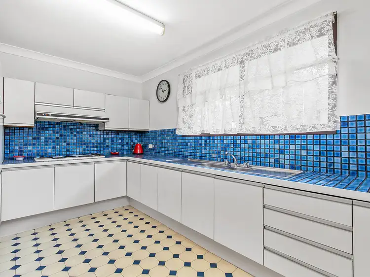 Sixth view of Homely house listing, 38 Modred Street, Carindale QLD 4152
