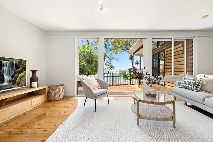 Sixth view of Homely house listing, 122 Skye Point Road, Coal Point NSW 2283