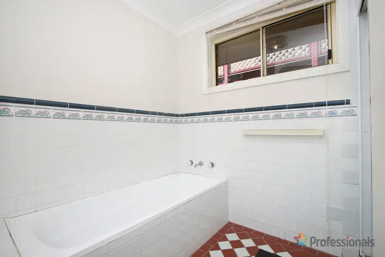Sixth view of Homely unit listing, 2/21 Garibaldi Street, Armidale NSW 2350