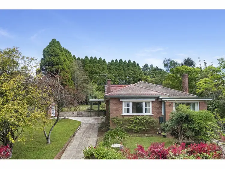 7 Warne Street, Katoomba NSW 2780