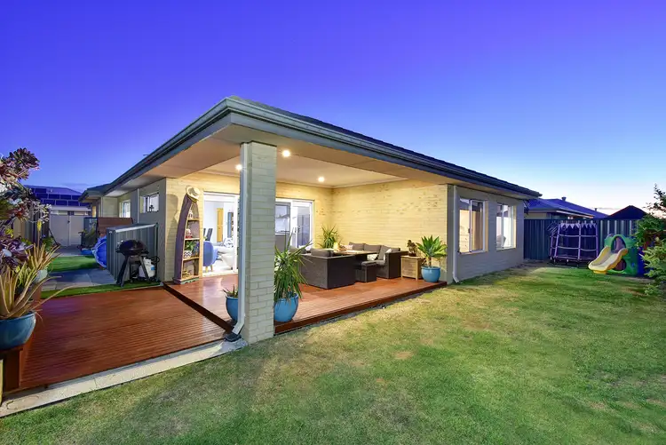 Second view of Homely house listing, 125 Boomerang Loop, Banksia Grove WA 6031