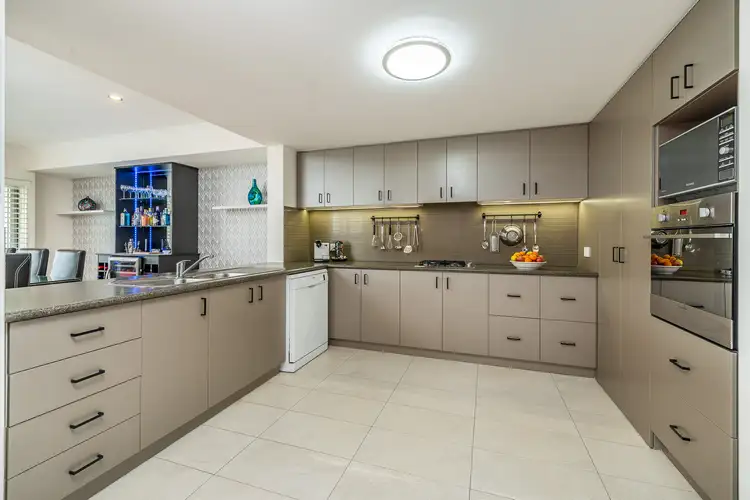 23C Willandra Place, Hillarys WA 6025