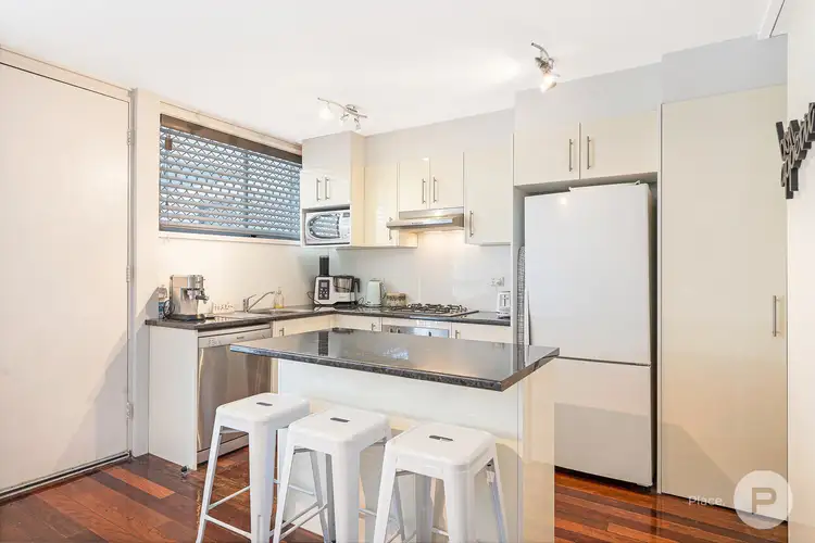 Sixth view of Homely unit listing, 3/81 Liverpool Road, Clayfield QLD 4011