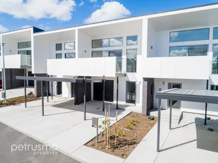 65-66/1b Bournville Crescent, Claremont TAS 7011