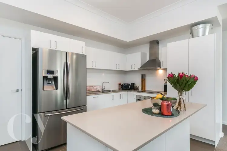 Main view of Homely townhouse listing, 19/2 Shoalwater Street, North Coogee WA 6163