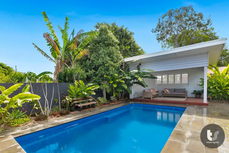 14 Base Street, Victoria Point QLD 4165