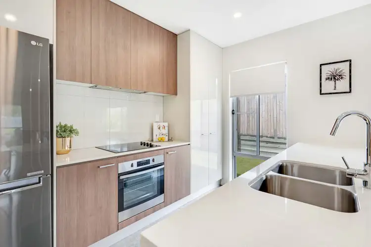 Fifth view of Homely house listing, 84 Ravenbourne Circuit, Capalaba QLD 4157