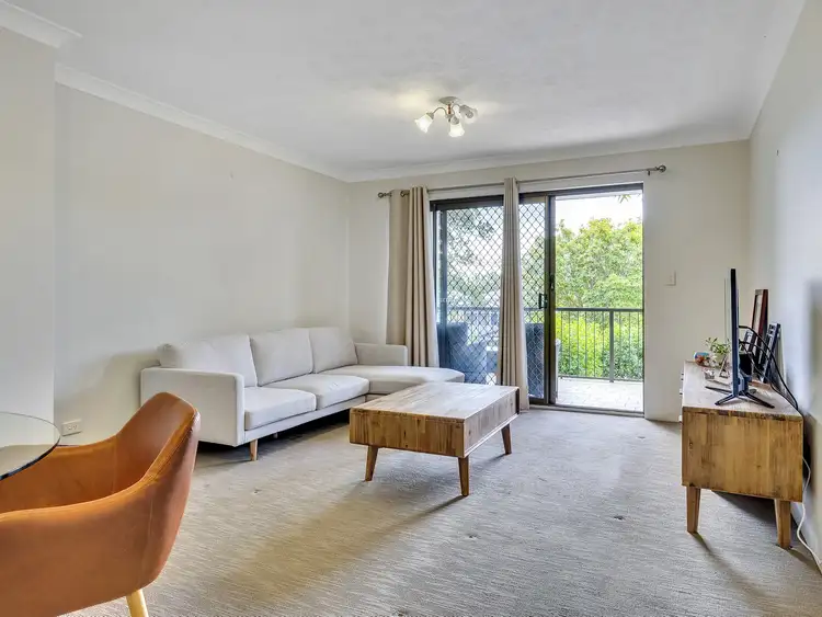Fifth view of Homely unit listing, 2/45 Harold Street, Holland Park QLD 4121