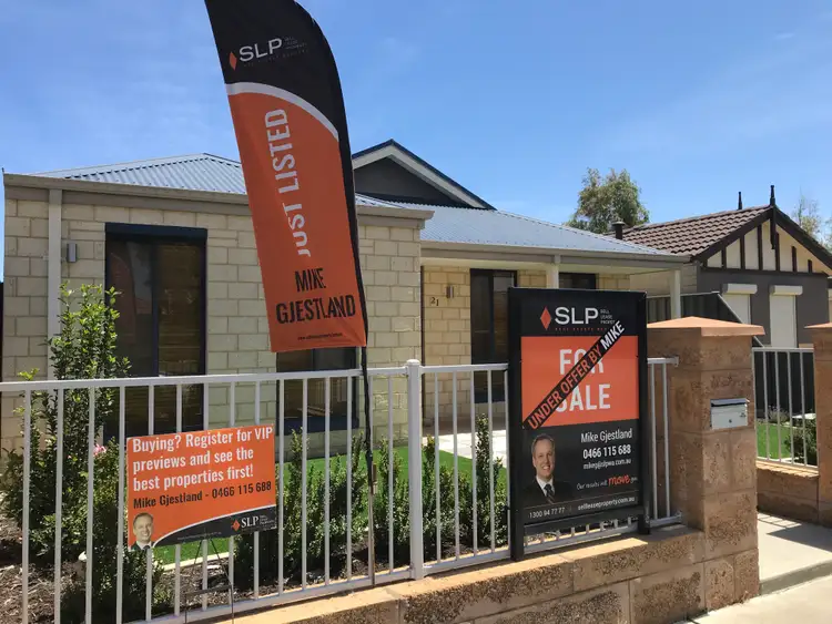 Main view of Homely house listing, 21 Oligantha Elbow, Banksia Grove WA 6031