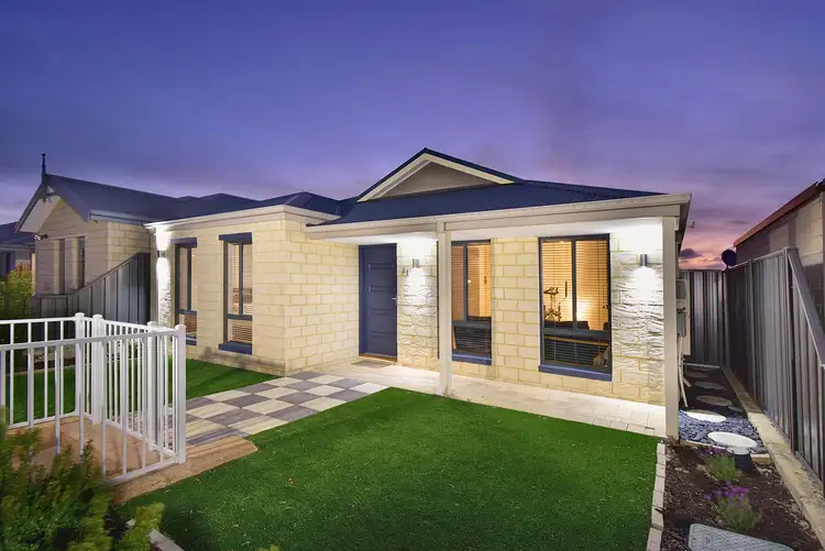 Second view of Homely house listing, 21 Oligantha Elbow, Banksia Grove WA 6031