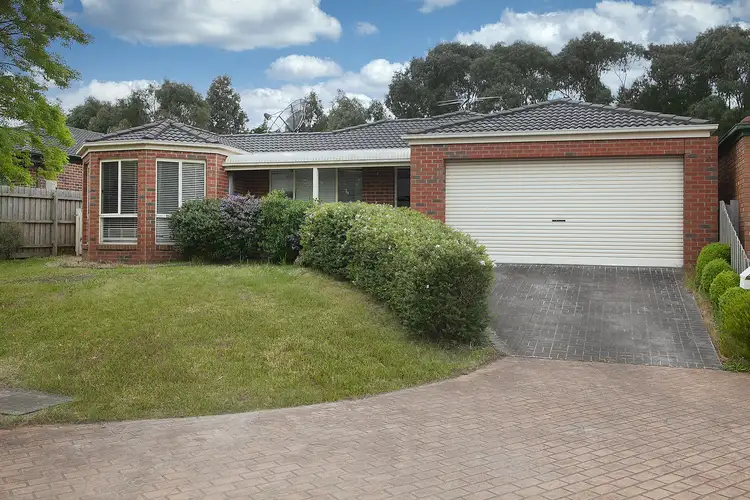 19 Haydn Place, Narre Warren South VIC 3805