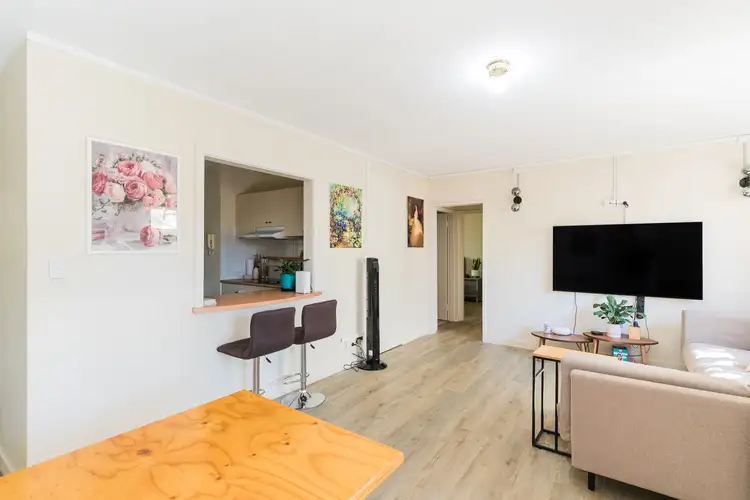 2/13 Dowling Place, Orelia WA 6167