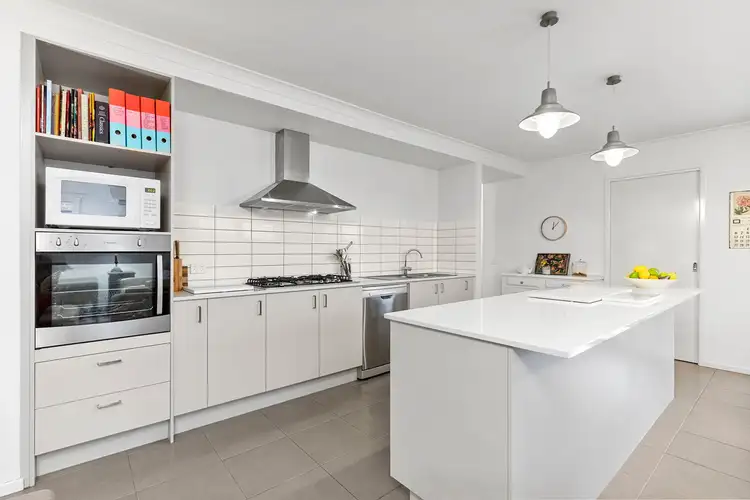 Sixth view of Homely house listing, 25 Sophie Way, Armstrong Creek VIC 3217
