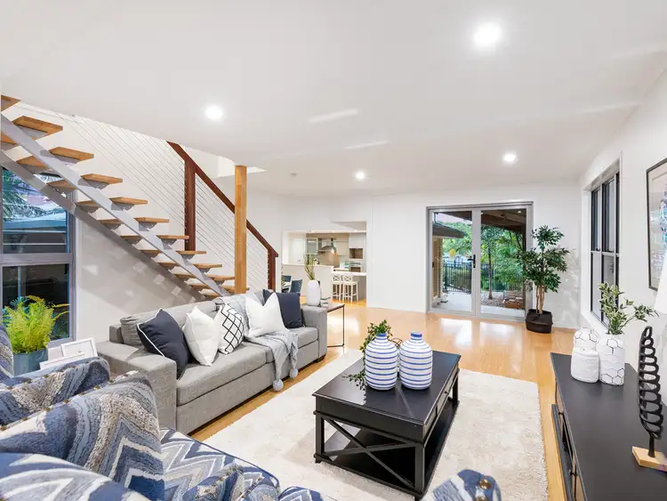 52 McPherson Road, Sinnamon Park QLD 4073