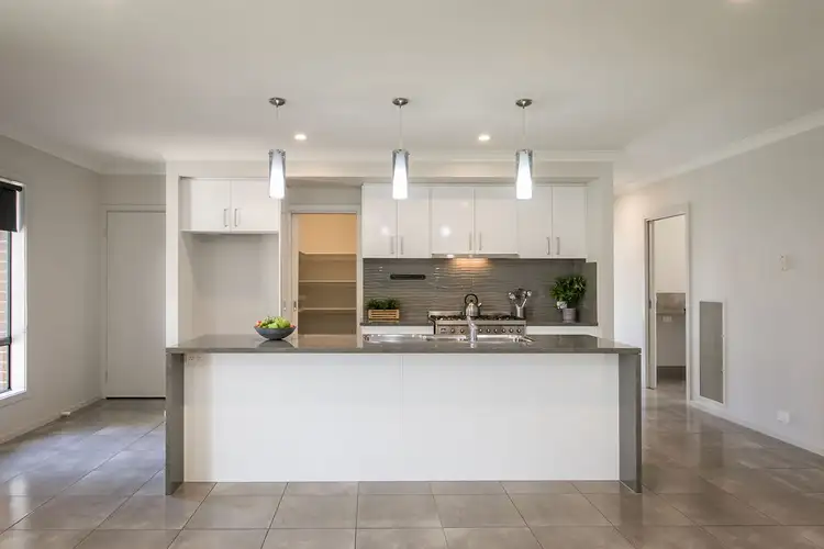 Fourth view of Homely house listing, 7 Derrick Street, Wodonga VIC 3690