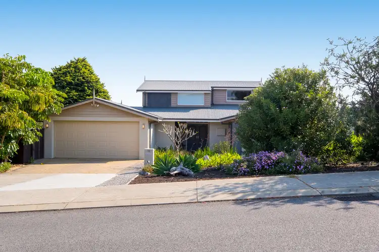 18 Angorra Road, Mount Nasura WA 6112