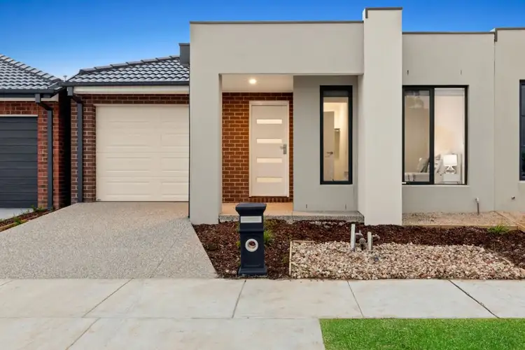 3 Larkspur Way, Charlemont VIC 3217