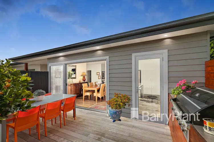 5A Walpole Avenue, Rosebud VIC 3939