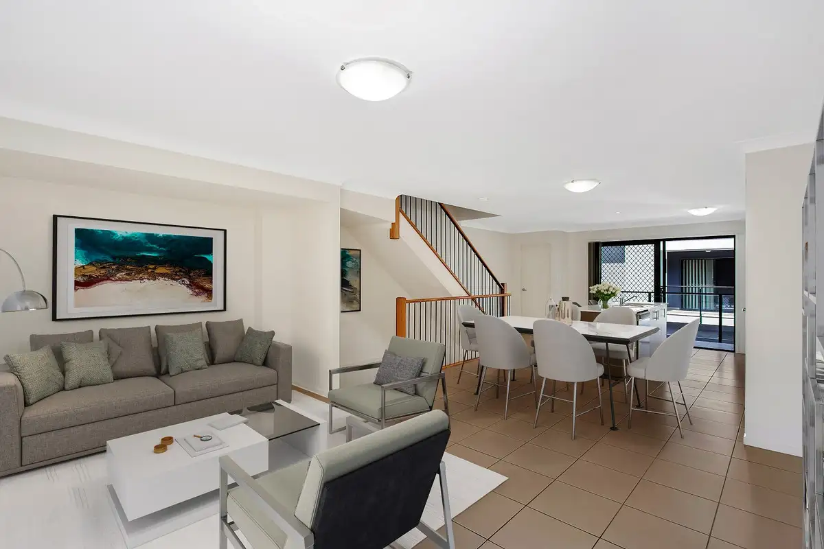 Main view of Homely townhouse listing, 32/10 Riverview Road, Nerang QLD 4211