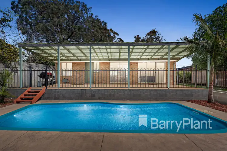 18 Bellbangra Avenue, Rosebud VIC 3939
