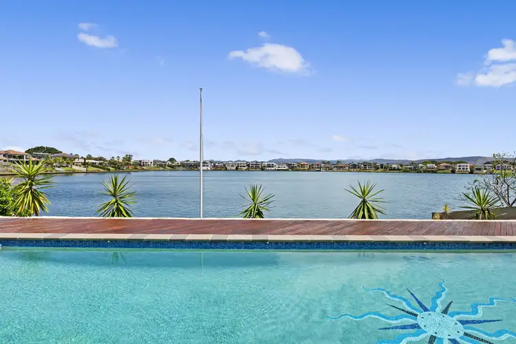 97 Edinburgh Road, Benowa Waters QLD 4217