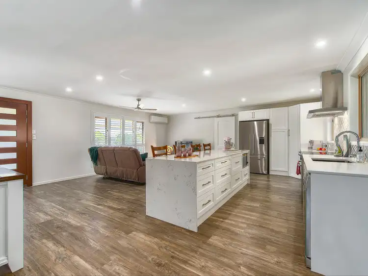 Sixth view of Homely house listing, 10 Constellation Way, Wynnum QLD 4178