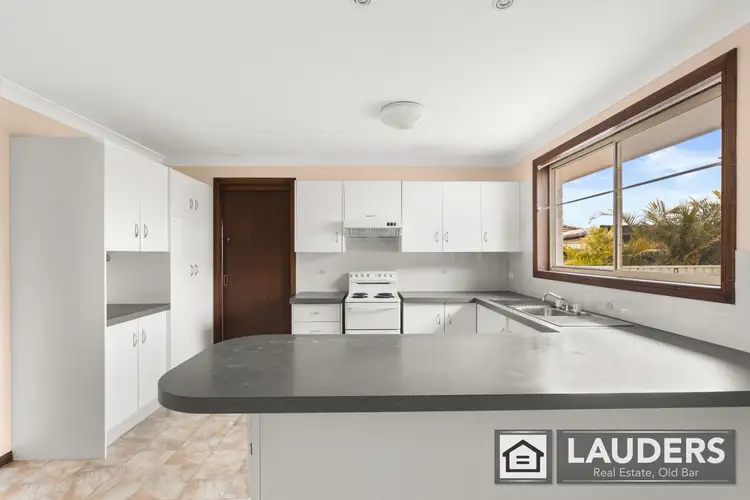 Seventh view of Homely house listing, 4 Pryor Crescent, Old Bar NSW 2430