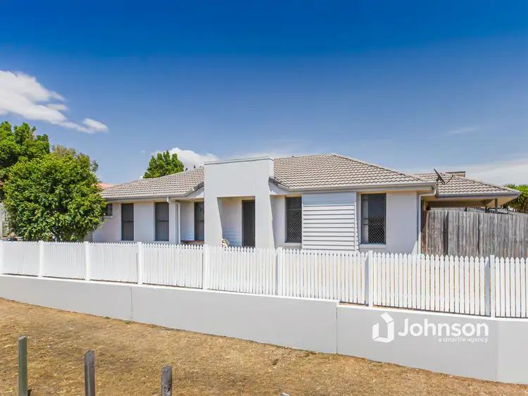 2 Ladbroke Street, Wakerley QLD 4154