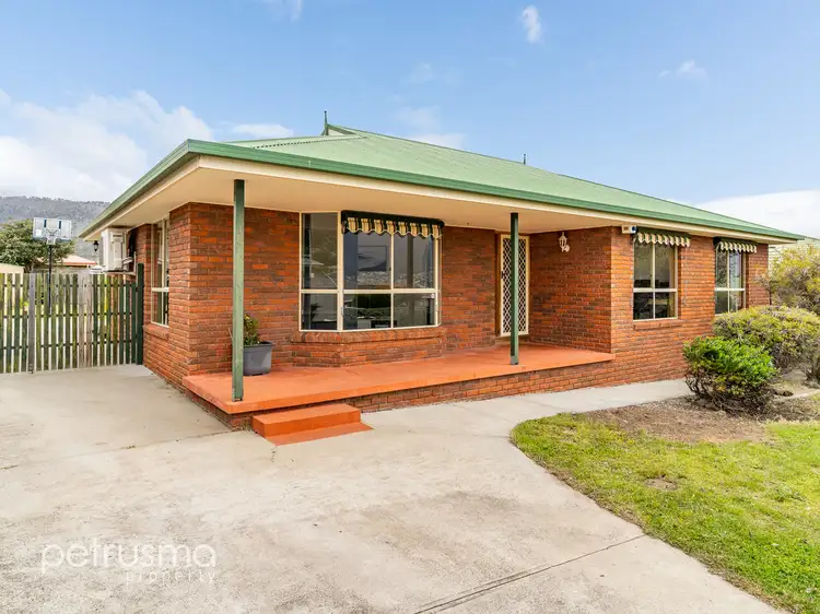 16 Cloak Place, Old Beach TAS 7017