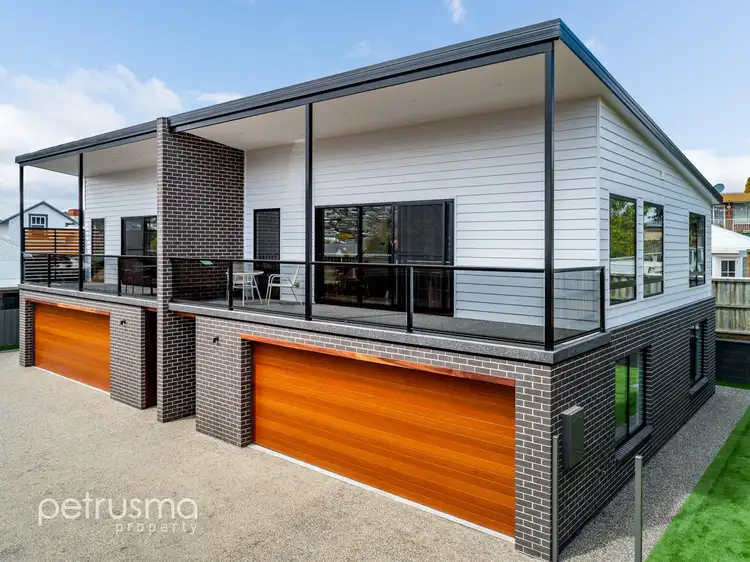 16 Wellington Road