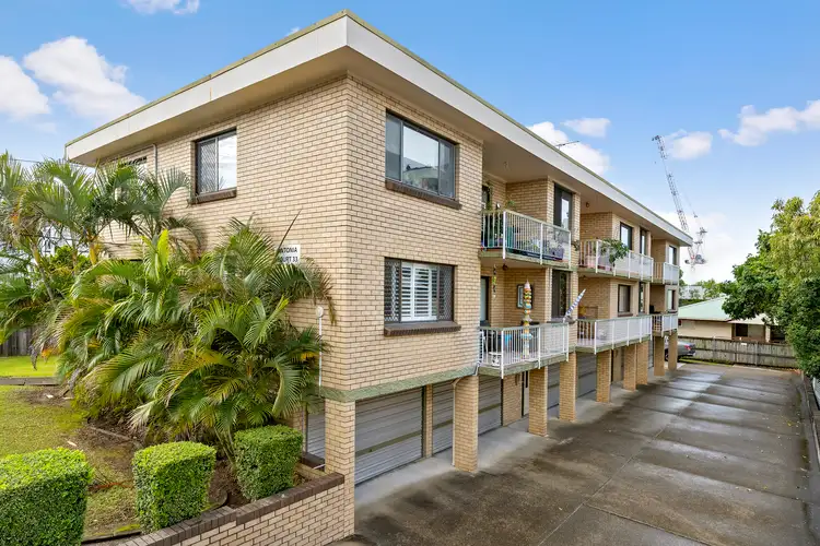 1/33 Hawthorne Street, Woolloongabba QLD 4102