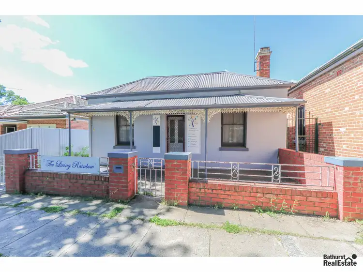 220 Rankin Street, Bathurst NSW 2795