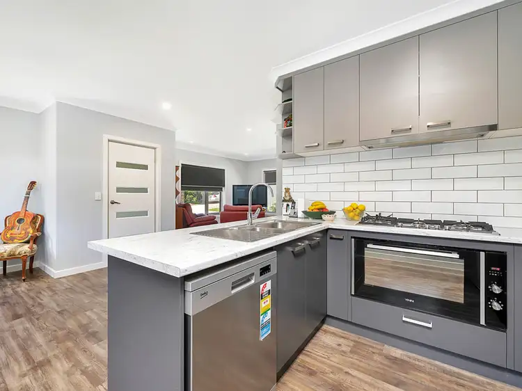 Fourth view of Homely unit listing, 1/8 Maxwell Street, Wangaratta VIC 3677