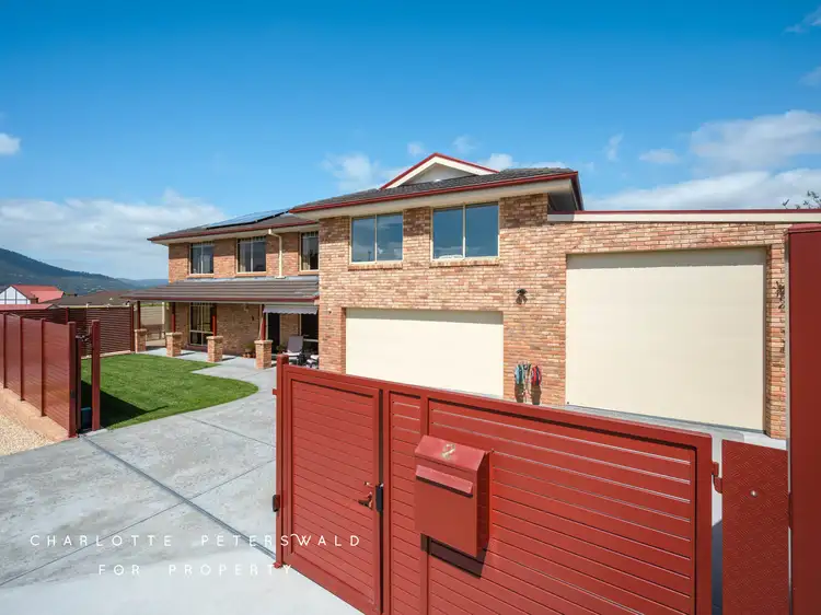 2 Shiraz Court, Berriedale TAS 7011
