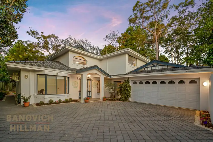 8A Simpson Street, Applecross WA 6153