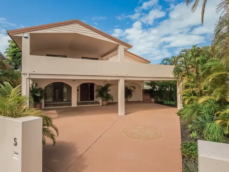 5 Kevin Court, Miami QLD 4220