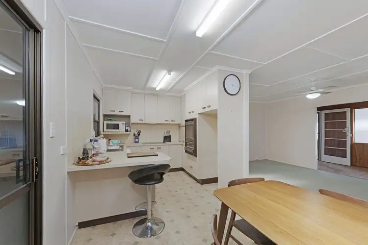 Sixth view of Homely house listing, 3 Hay Street East, Avenell Heights QLD 4670