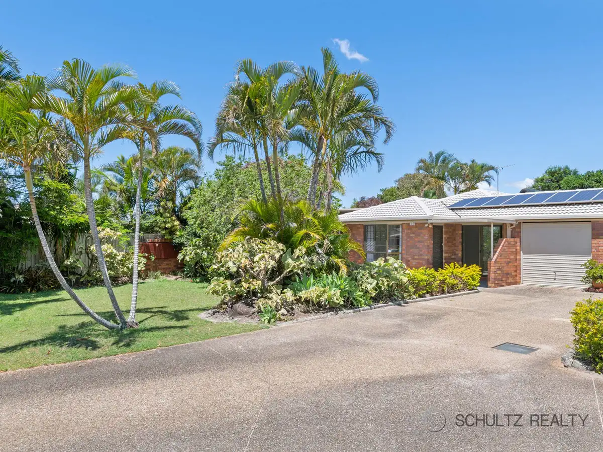 Main view of Homely semi-detached listing, 1/18 Maiala Close, Paradise Point QLD 4216