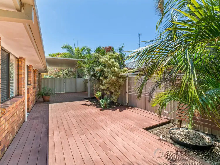 Fourth view of Homely semi-detached listing, 1/18 Maiala Close, Paradise Point QLD 4216