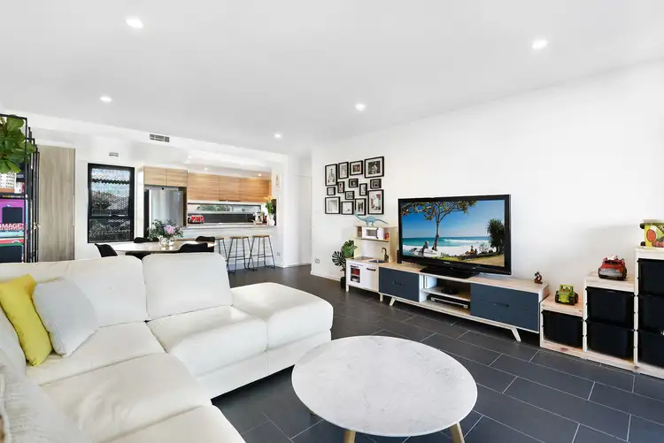 Fifth view of Homely apartment listing, 5/91 High Street, Southport QLD 4215