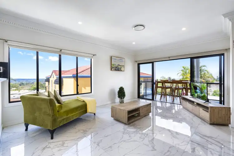 Sixth view of Homely semi-detached listing, 1/5 Rivage Place, Highland Park QLD 4211