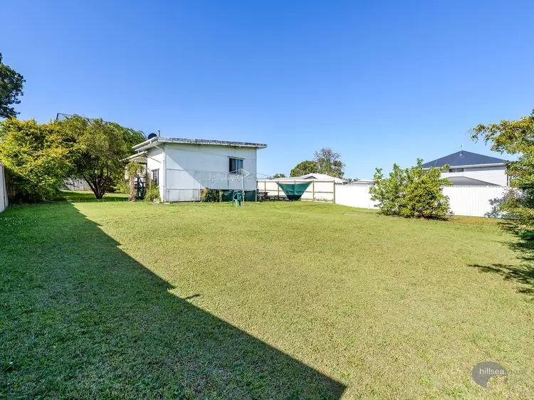 4 Jimmieson Avenue, Labrador QLD 4215