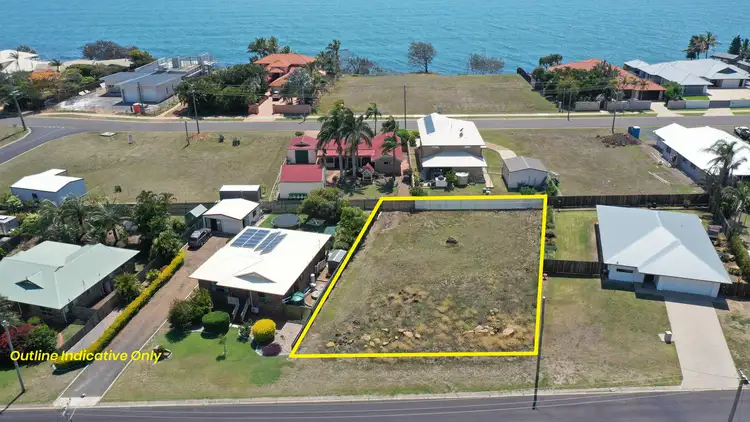 8 Marian Street, Coral Cove QLD 4670