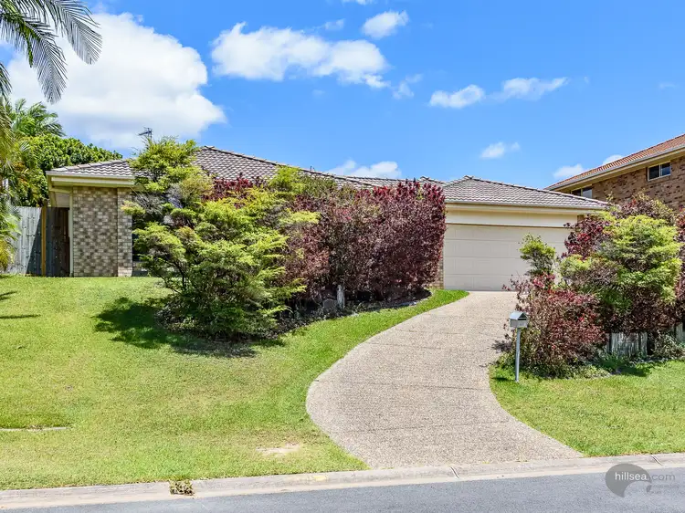 41 Gippsland Drive, Helensvale QLD 4212