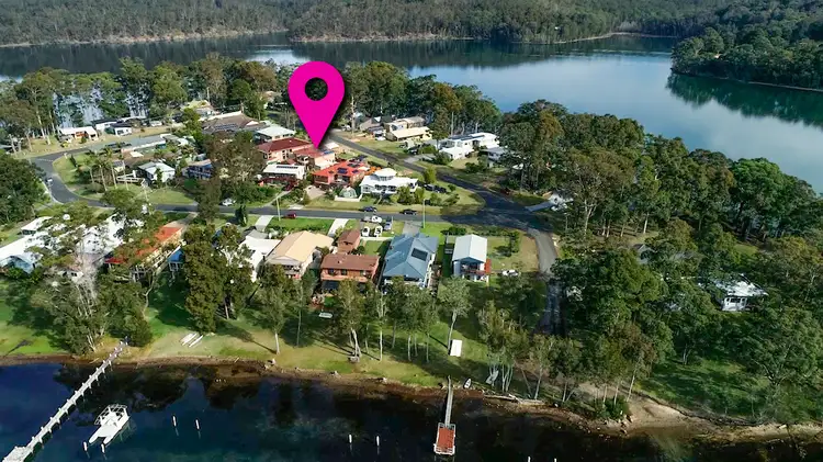 19 James Crescent, Kings Point NSW 2539