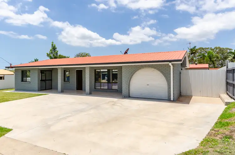 4 Aquarius Street, Clinton QLD 4680