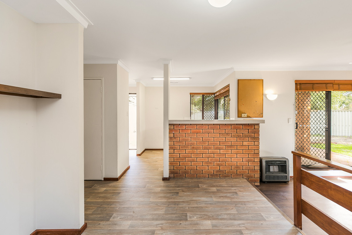 Fifth view of Homely villa listing, 7/4 Chich Place, Cannington WA 6107