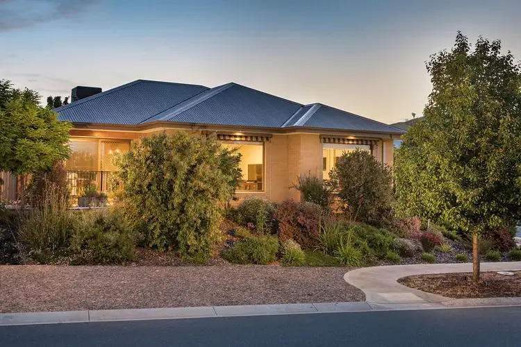 Main view of Homely house listing, 8 Cardiff Drive, Wodonga VIC 3690