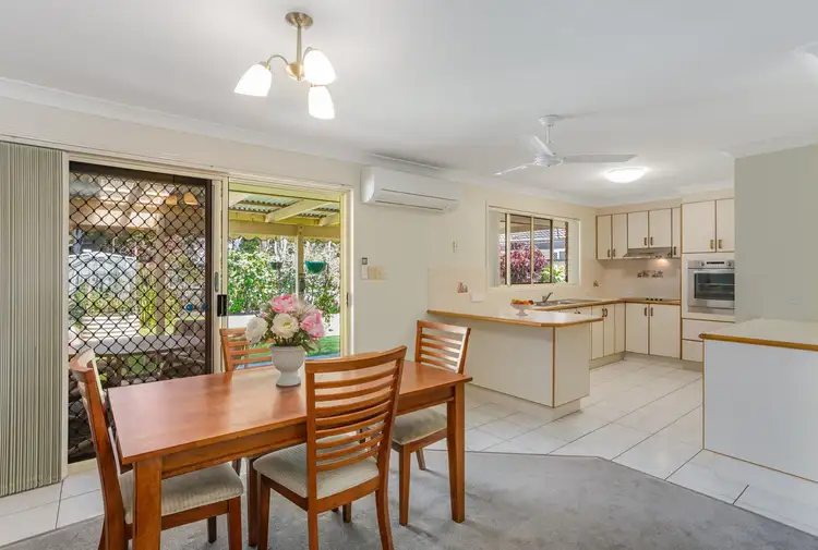 2/9 Covent Gardens Way, Banora Point NSW 2486